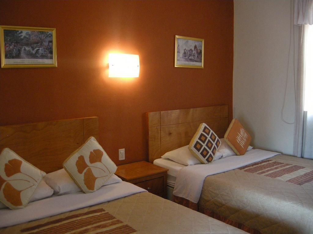 Hotel Posada Real Lagos de Moreno Habitación foto